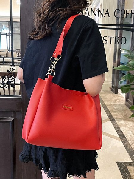 Premium Soft PU Leather Women Shoulder Bag – Golden Chain Strap | Large Capacity | Daily & Office Use